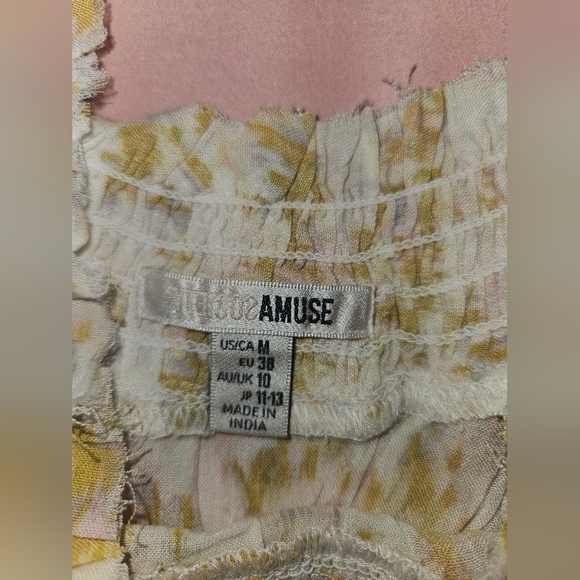 Society Anuse Yellow & White Tye Dye Smocked Crop Top NWT - Picture 2 of 3